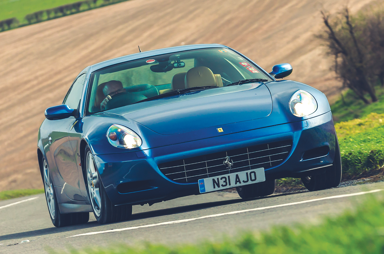 Classic & Sports Car – Aston Martin DB9 vs Ferrari 612 Scaglietti vs Bentley Continental GT: the grand tour