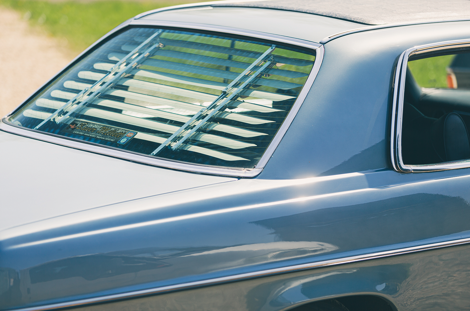 Classic & Sports Car – Mercedes-Benz W114 and W115: making a marque