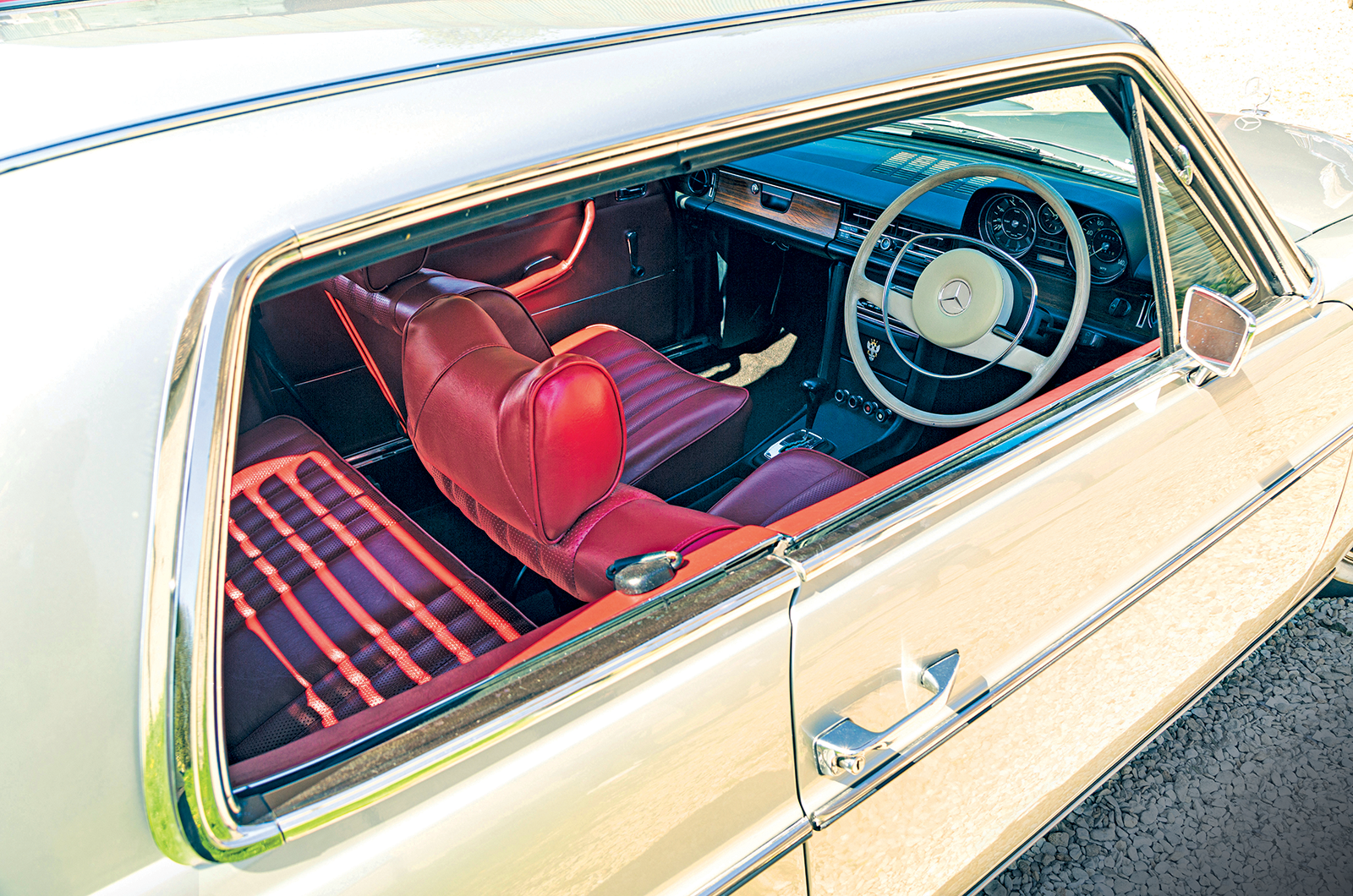 Classic & Sports Car – Mercedes-Benz W114 and W115: making a marque