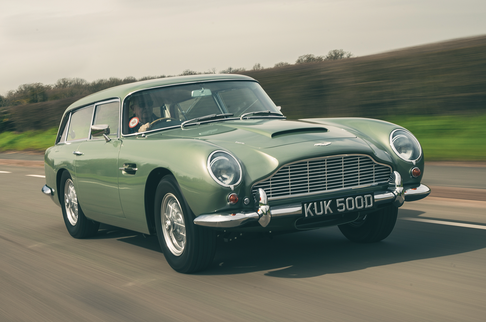 Classic & Sports Car – Aston Martin DB5: classic car royalty
