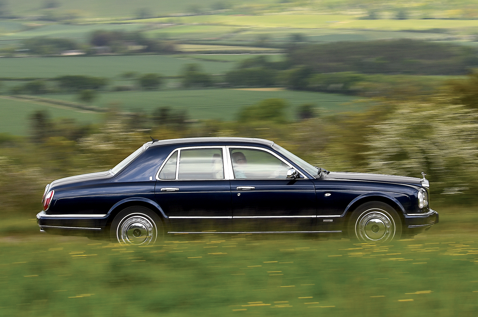 Classic & Sports Car – How Rolls-Royce and Bentley built one car with three engines