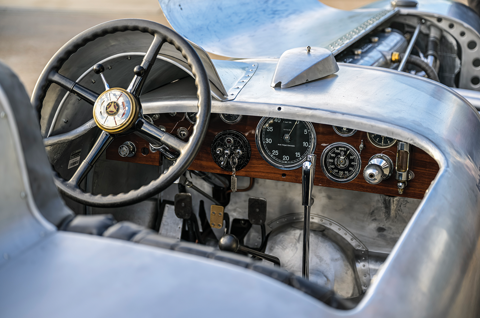 Classic & Sports Car – Mercedes-Benz SSKL: recreating the first Silver Arrow