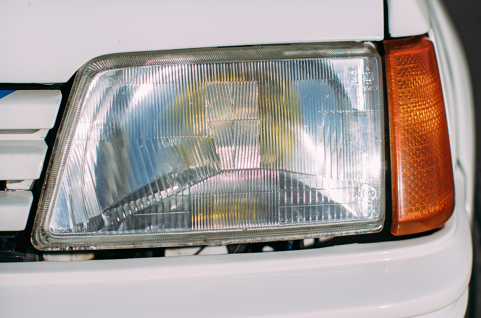 Classic & Sports Car – Peugeot 205 Rallye vs Citroën AX GT: French featherweights