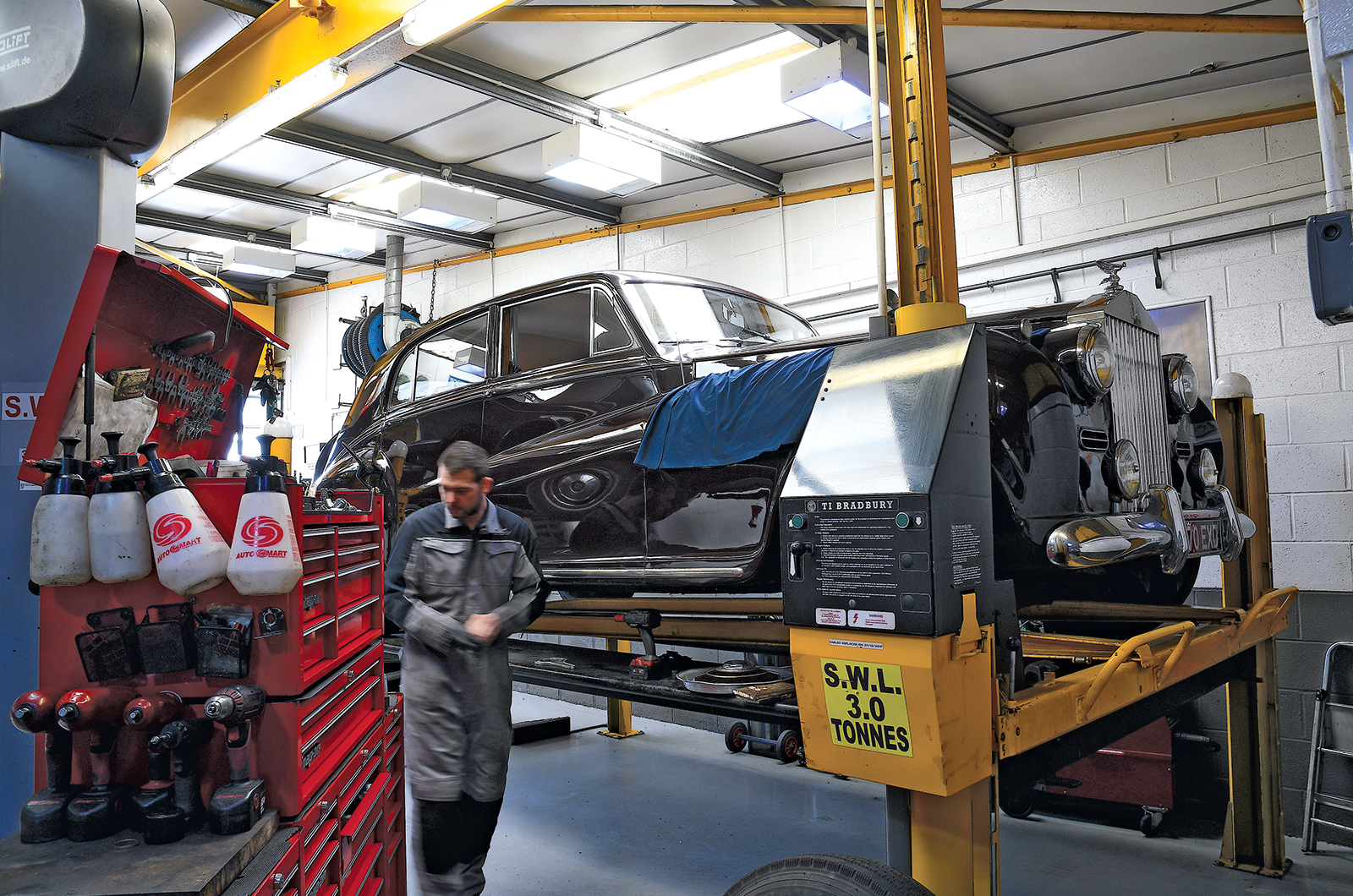 Classic & Sports Car – The specialist: N Sandell