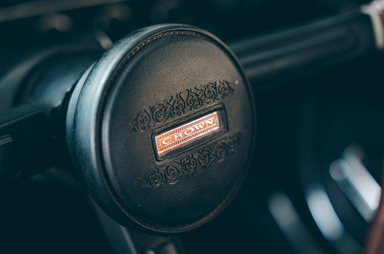 Classic & Sports Car – Toyota Crown: foreign affairs