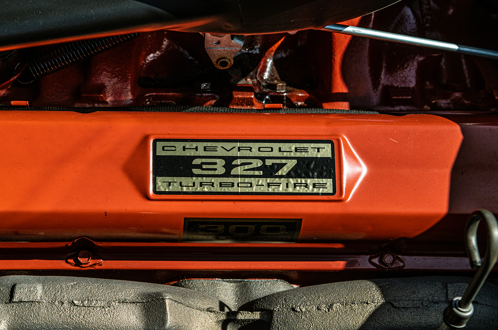 Classic & Sports Car – Chevrolet Corvette C2 Sting Ray: American beauty