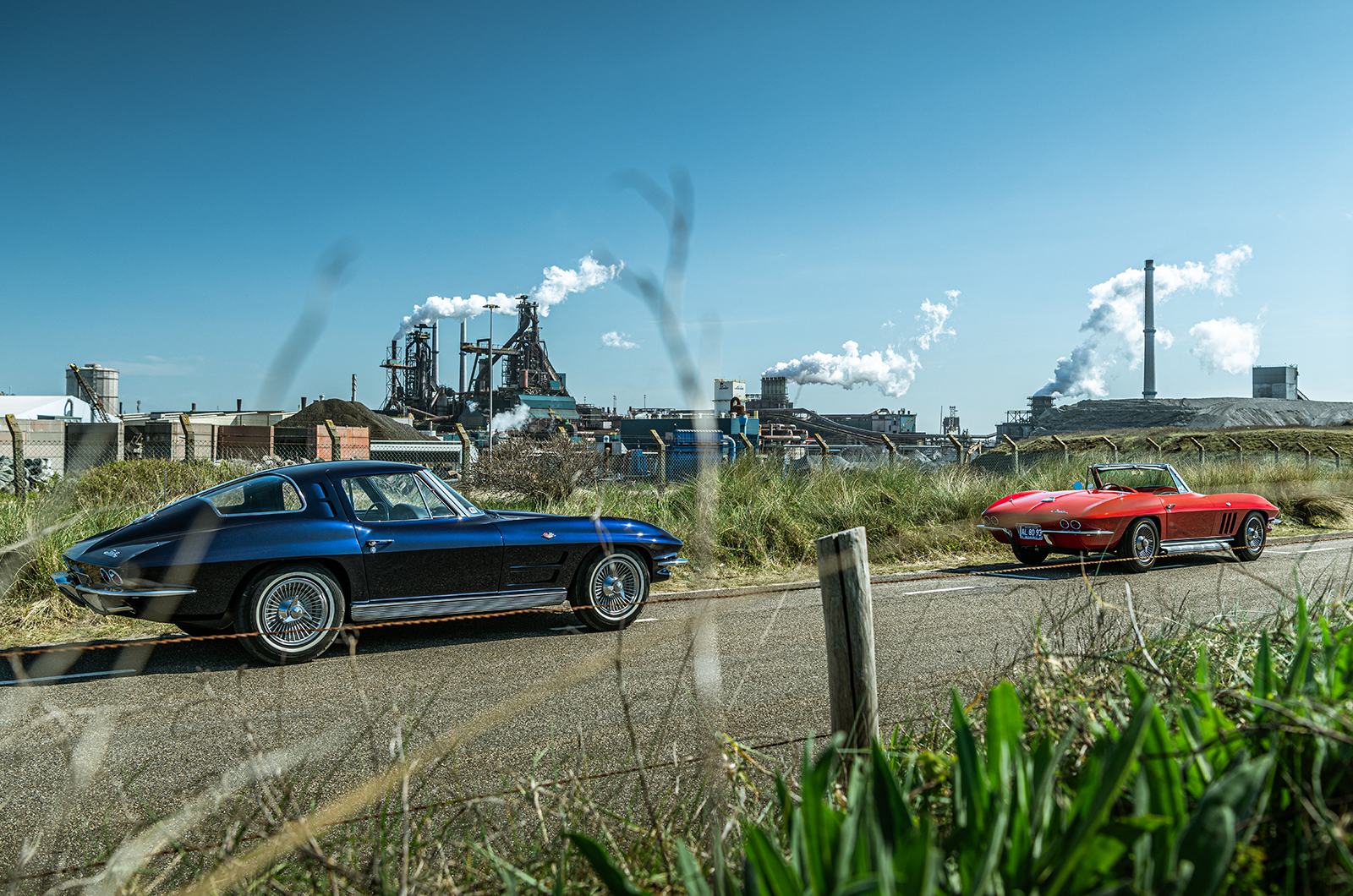 Classic & Sports Car – Chevrolet Corvette C2 Sting Ray: American beauty