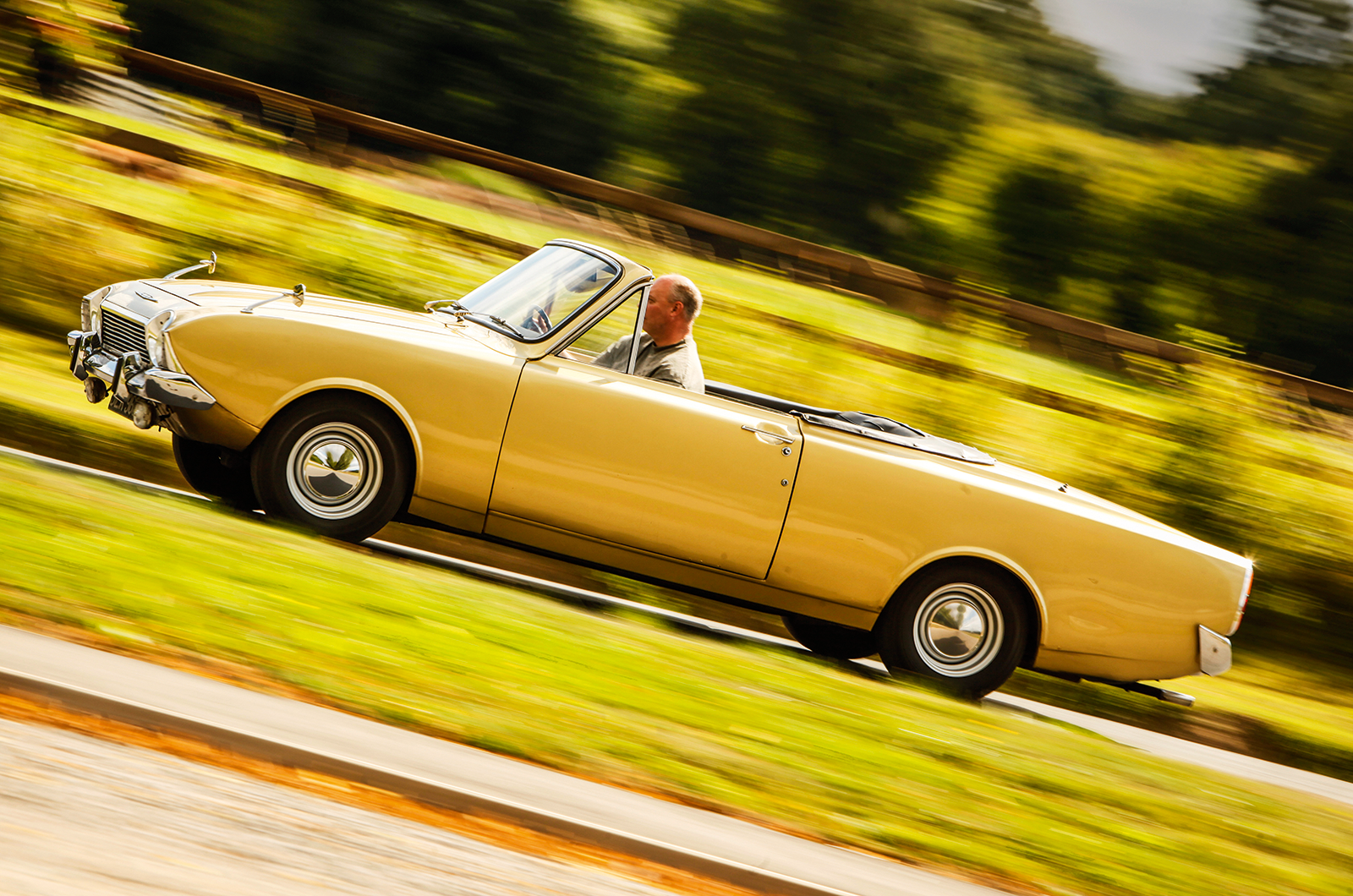 Classic & Sports Car – Ford Corsair: the Thunderbird from Halewood