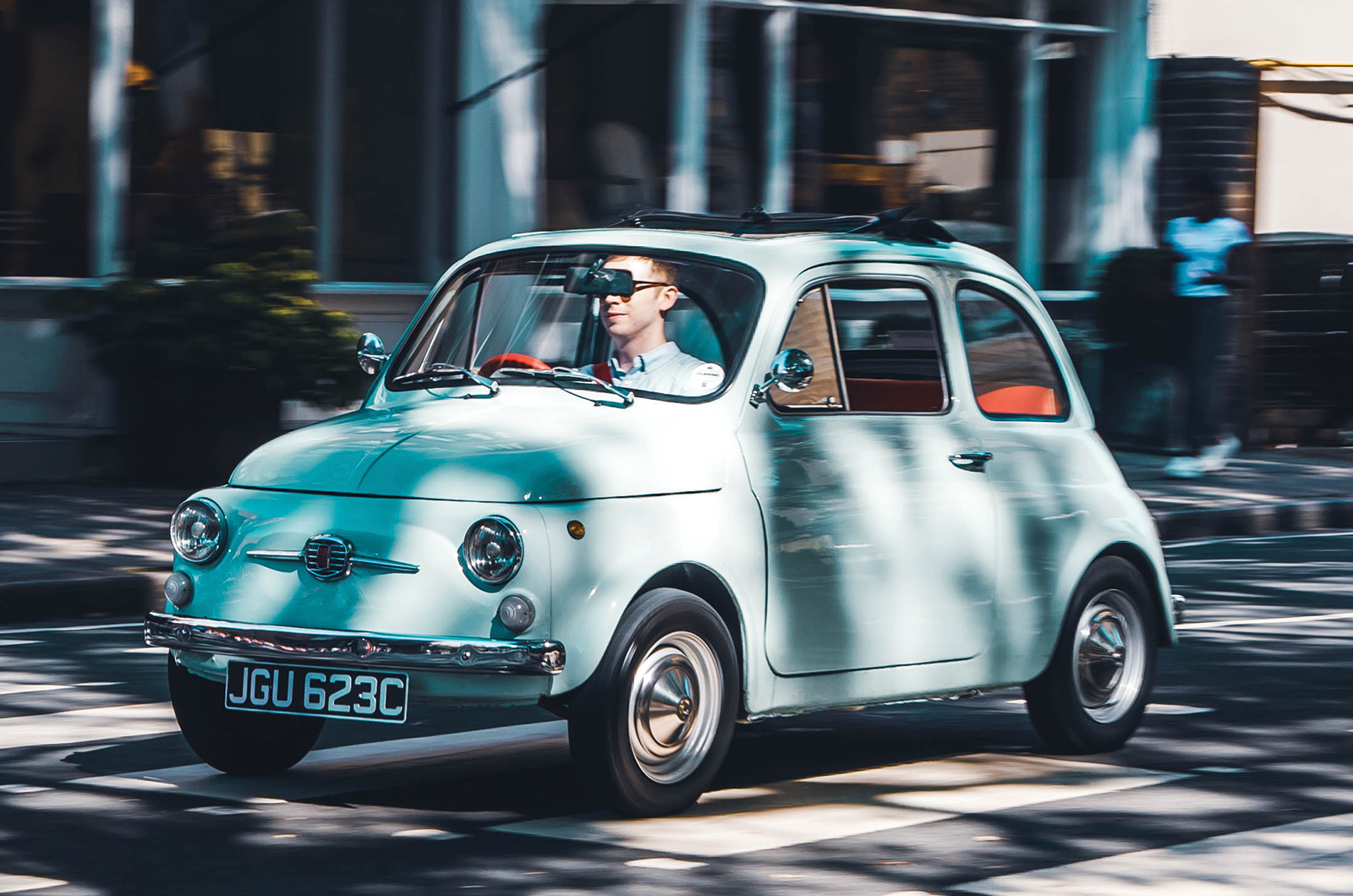 Classic & Sports Car – Electric Fiat 500: shock therapy