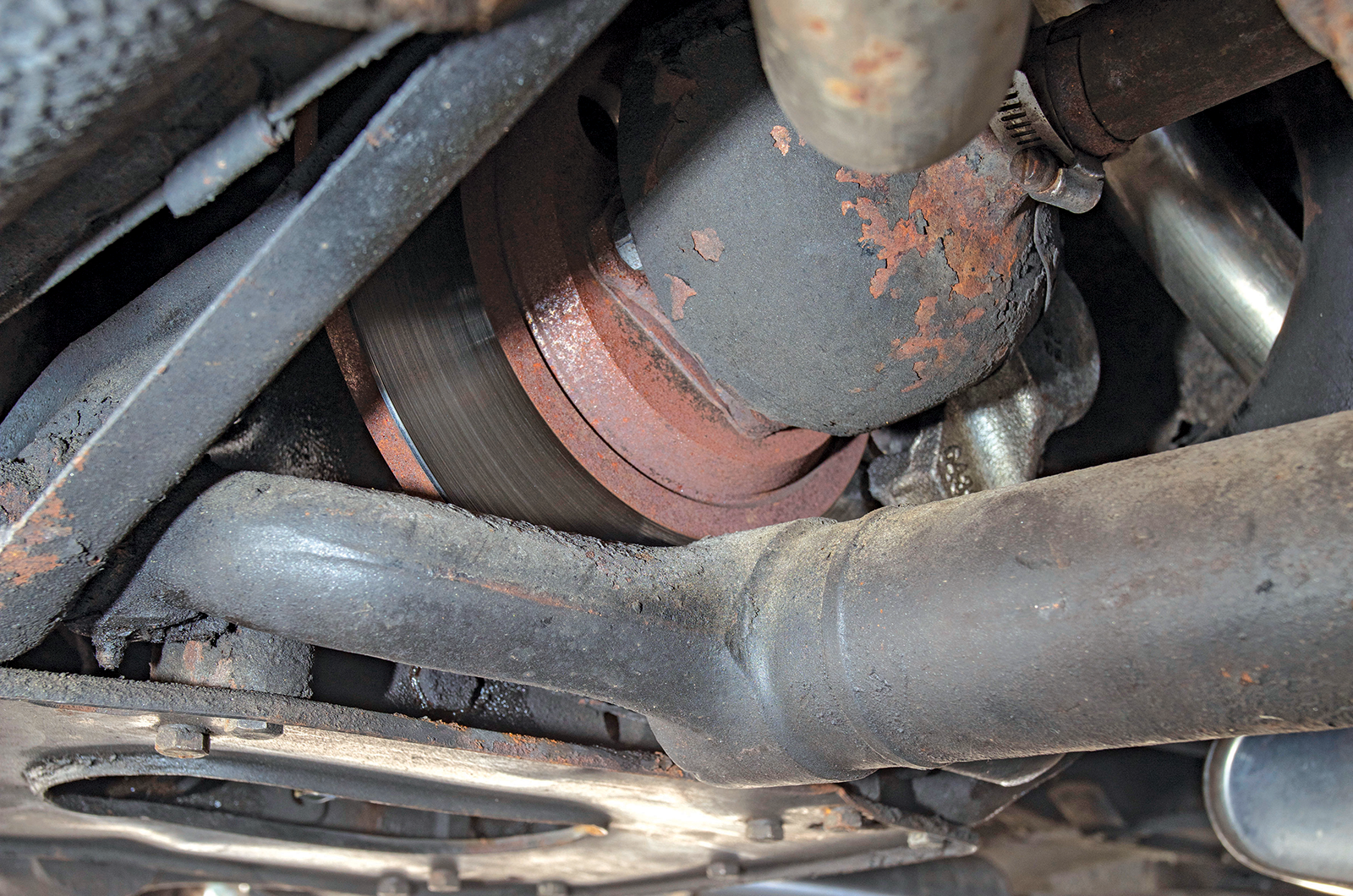 Classic & Sports Car – Buyer’s guide: Jaguar XJ6/XJ12