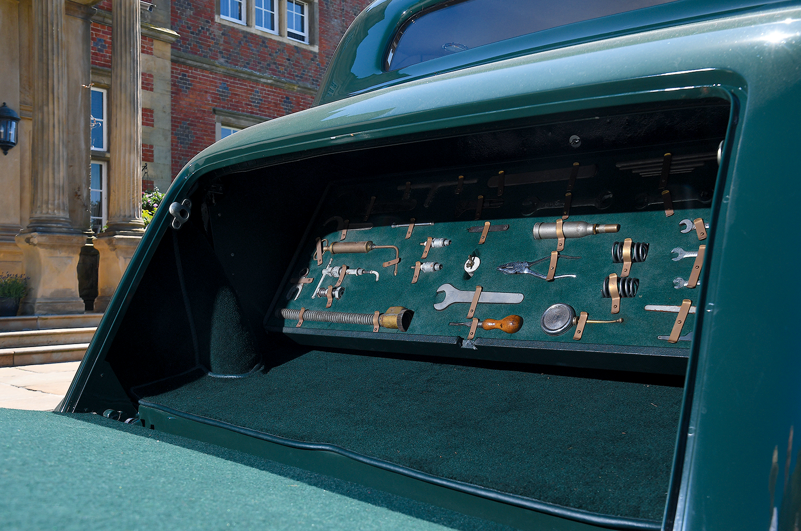 Classic & Sports Car – Derby Bentleys: 90 years of brilliance