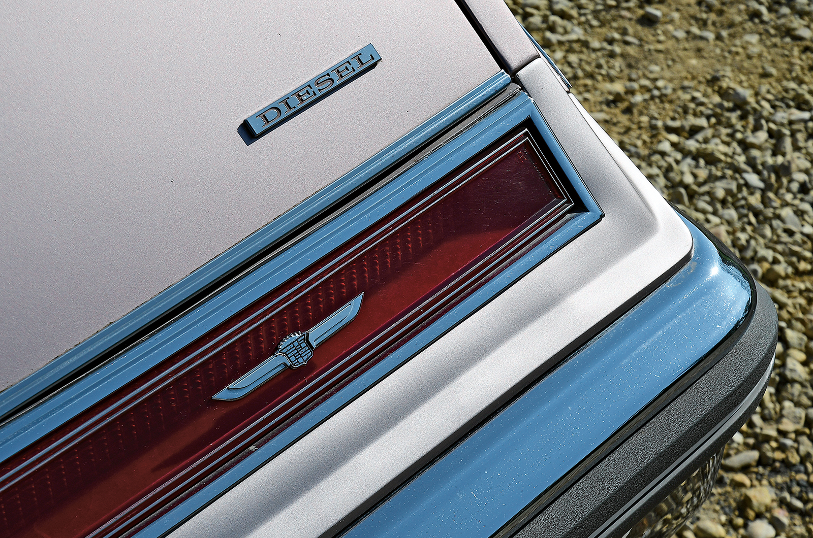 Classic & Sports Car – Cadillac Seville vs Mercedes-Benz 300D: transatlantic oil tankers