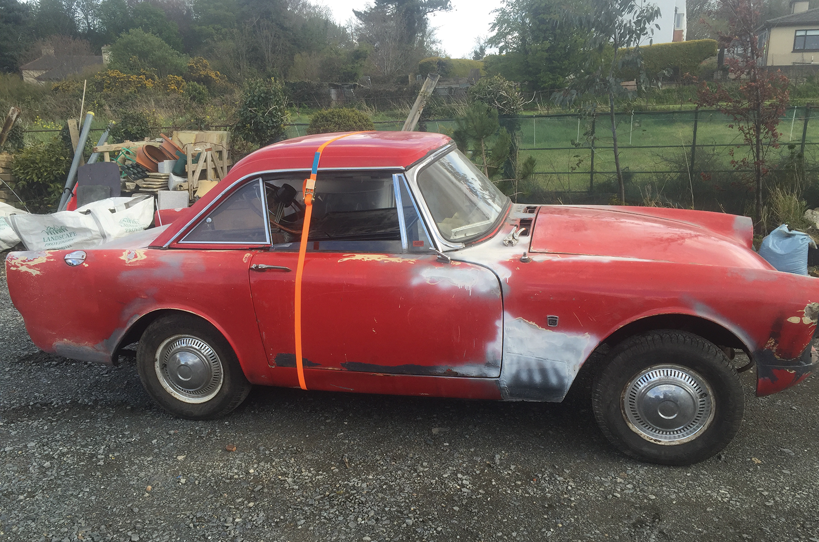 Classic & Sports Car – Your classic: Sunbeam Alpine