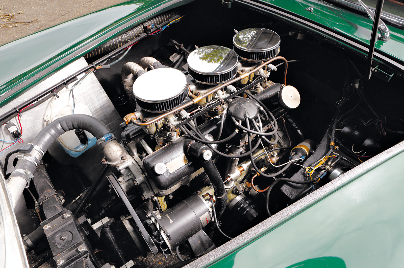 Classic & Sports Car – AC Greyhound vs Aceca: the forgotten child