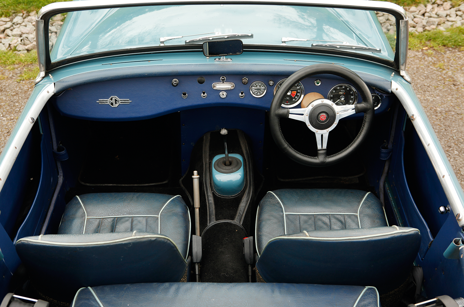 Classic & Sports Car – Austin-Healey Sprite and MG Midget: affordable fun