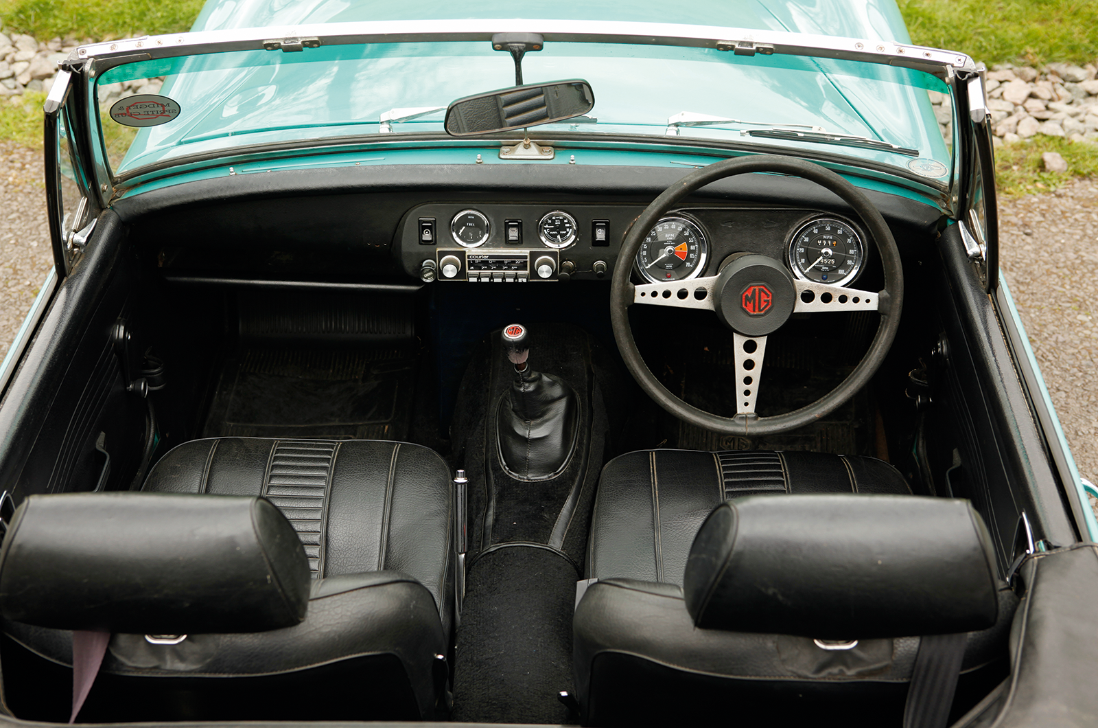 Classic & Sports Car – Austin-Healey Sprite and MG Midget: affordable fun