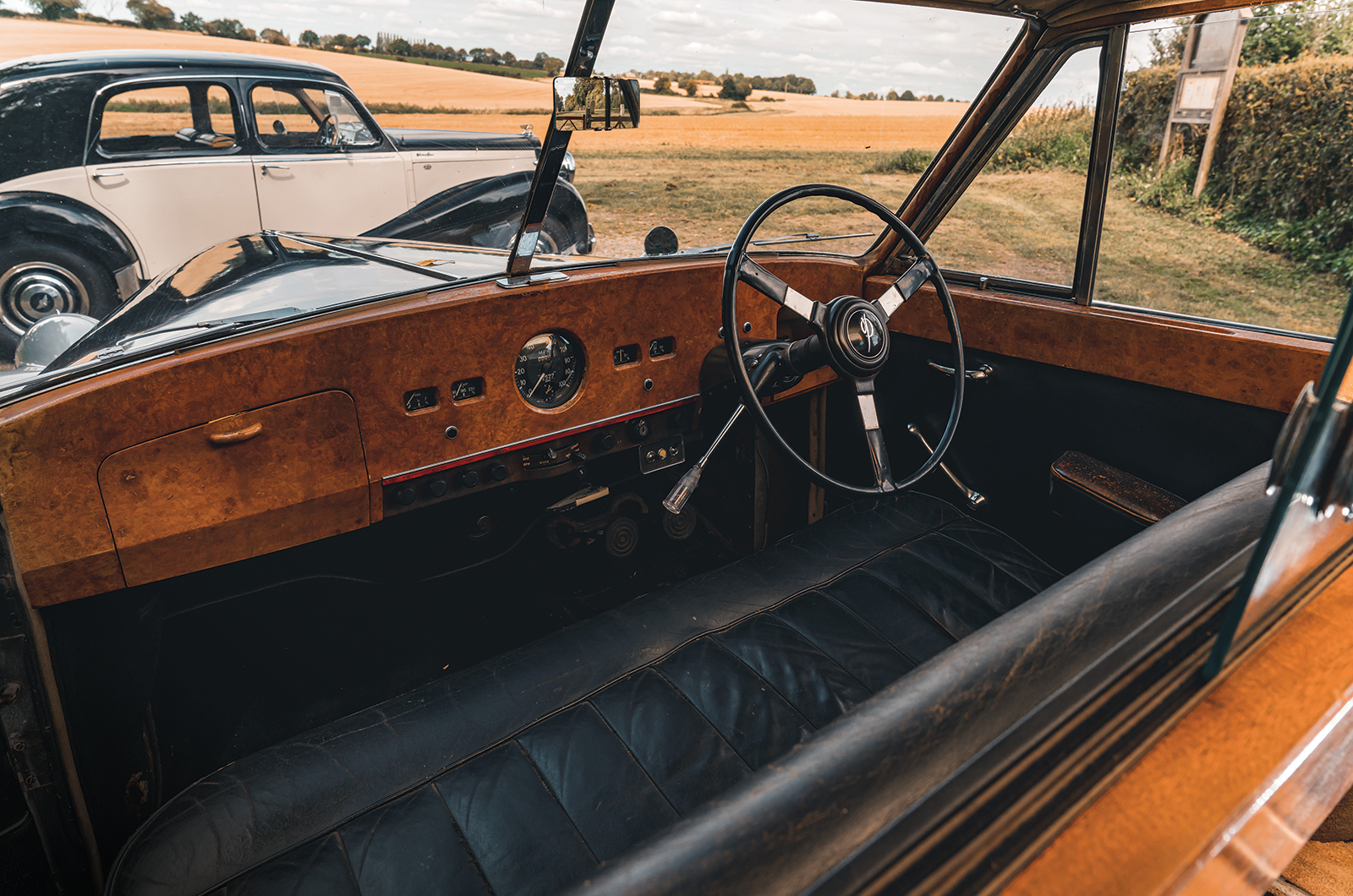 Classic & Sports Car – Austin Sheerline vs Vanden Plas Princess: the Longbridge Daimlers