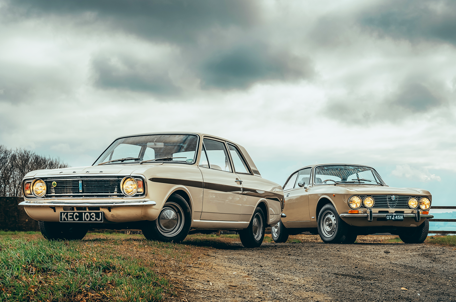 Classic & Sports Car – Ford Cortina II Lotus vs Alfa Romeo 2000 GTV: twin-cam tearaways