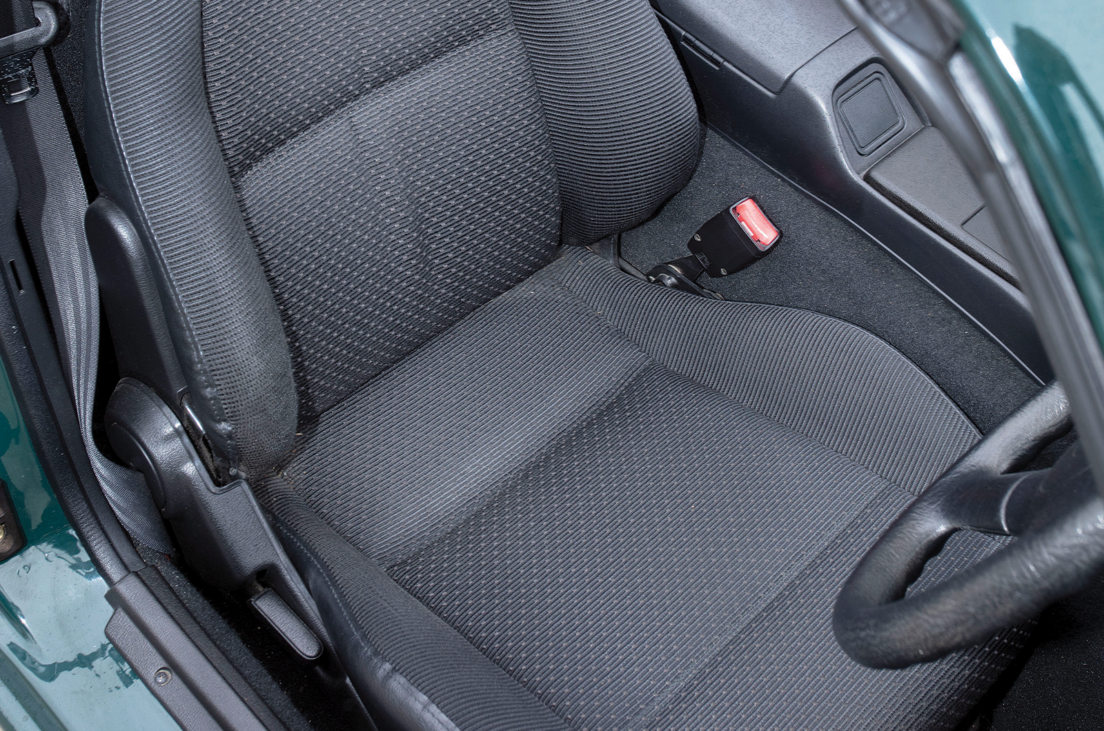 Classic & Sports Car – Buyer’s guide: Mazda MX-5 (NA)