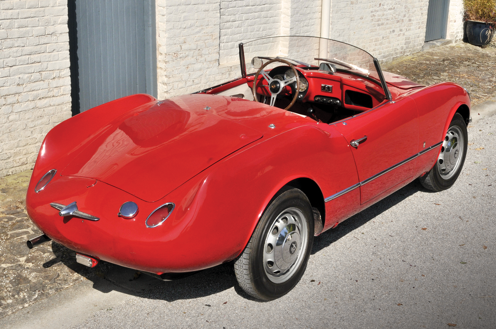 Classic & Sports Car – Alfa Romeo Giulietta Spider: Bertone’s best-kept secret