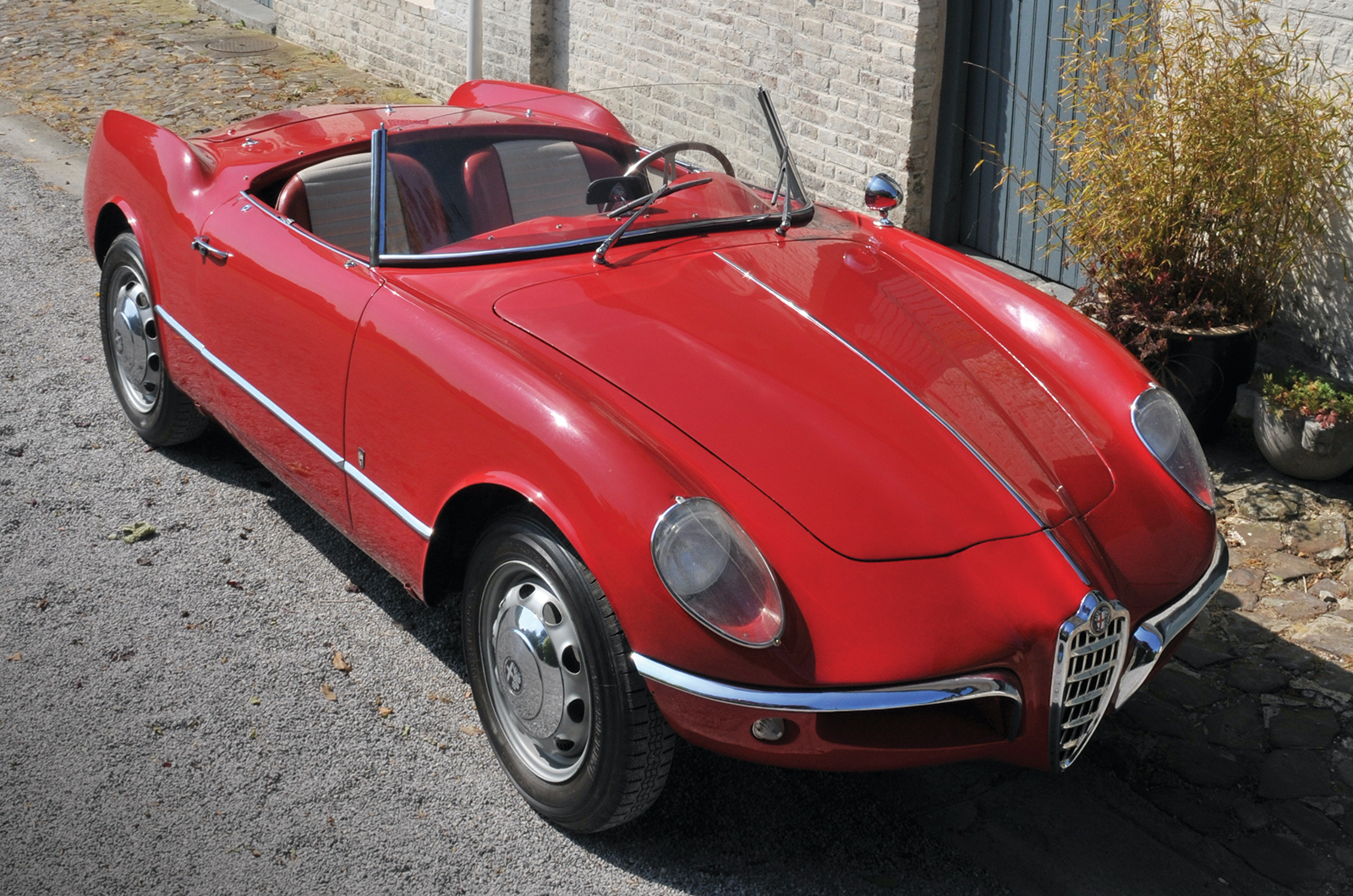 Classic & Sports Car – Alfa Romeo Giulietta Spider: Bertone’s best-kept secret