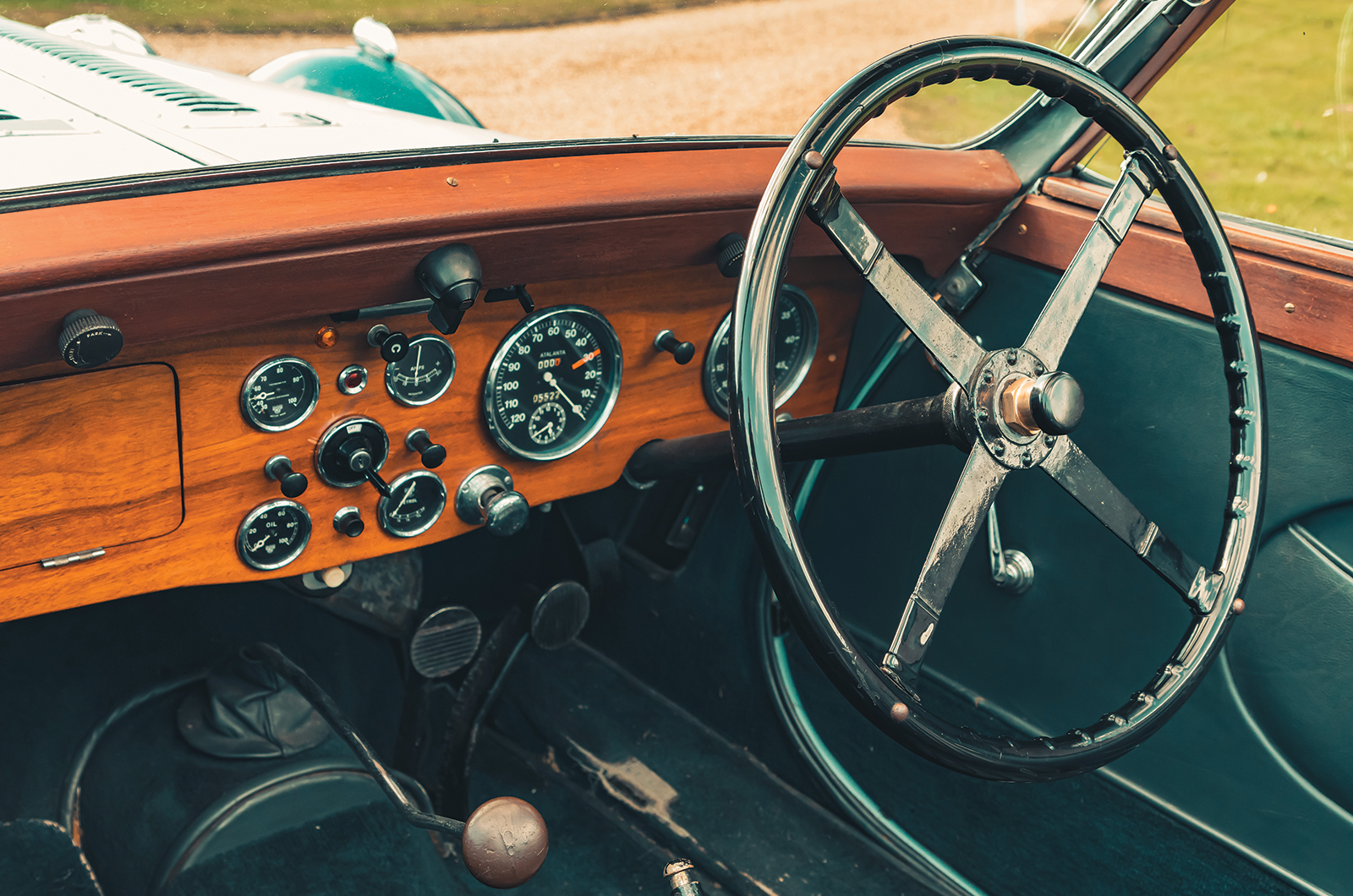 Classic & Sports Car – Atalanta V12: better by the dozen