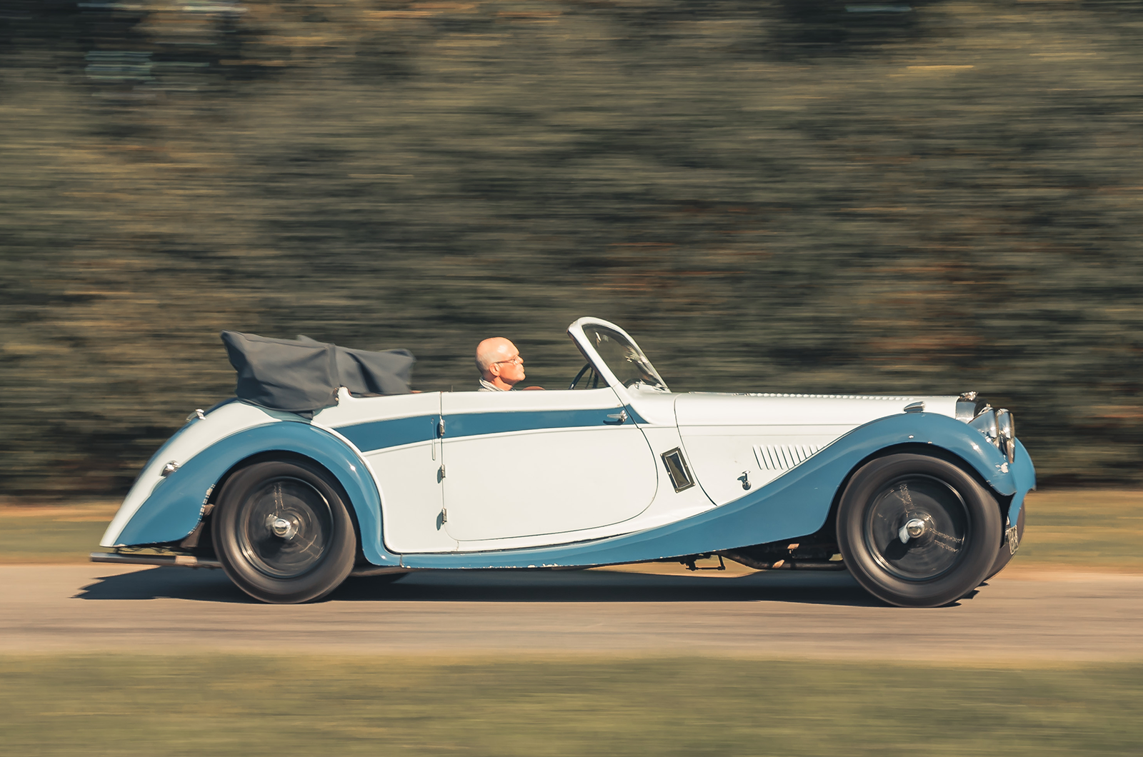 Classic & Sports Car – Atalanta V12: better by the dozen