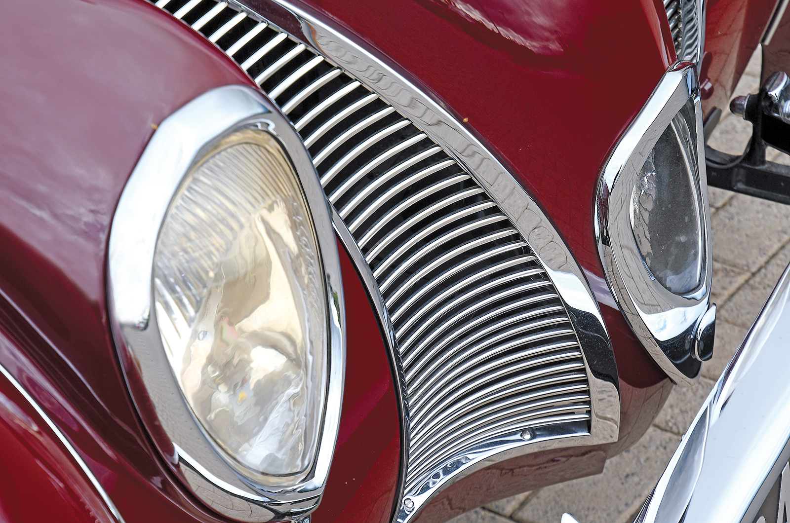 Classic & Sports Car – Bentley MkV Corniche: unique prototype reborn