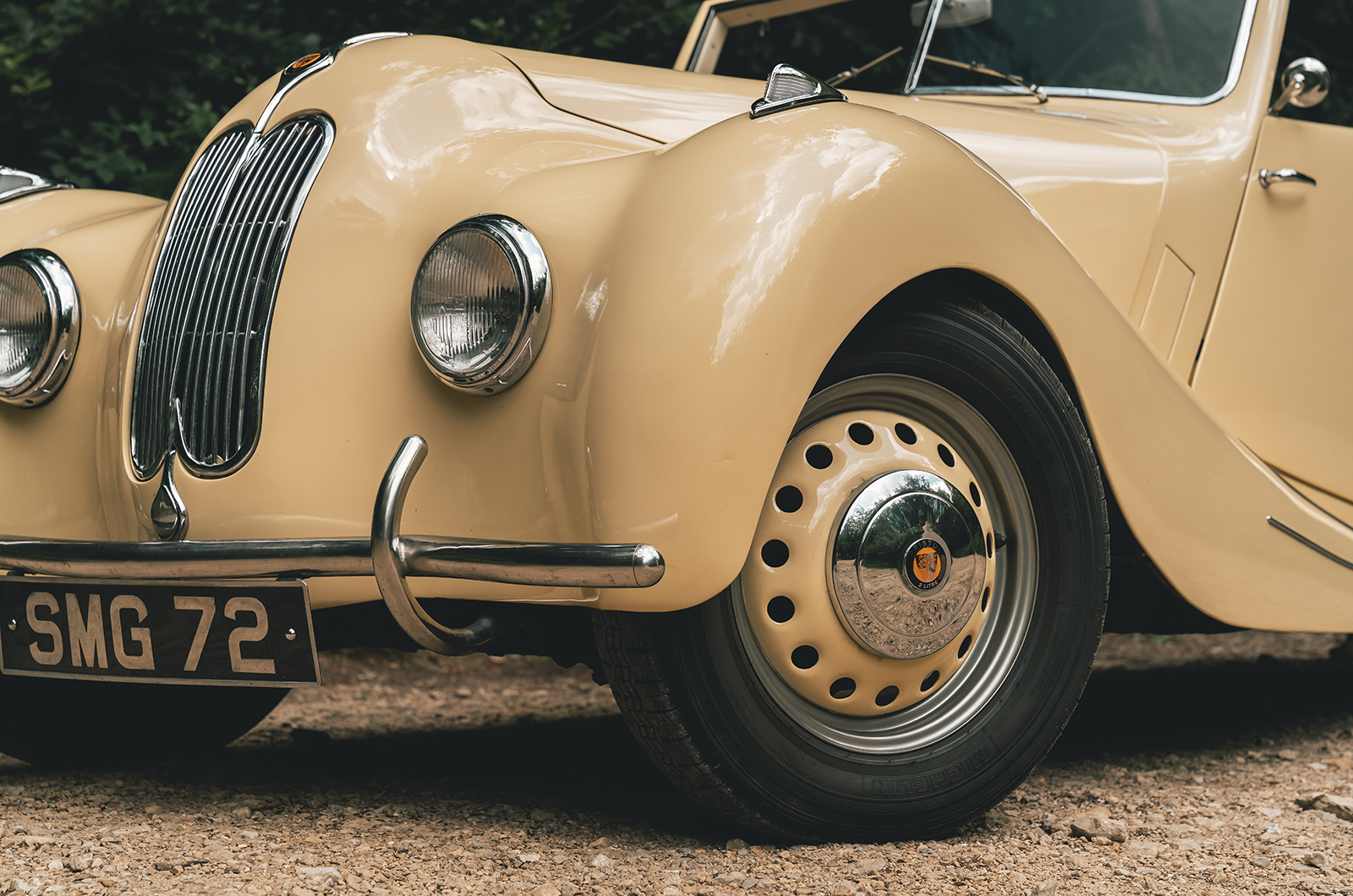 Classic & Sports Car – Bristol 400 drophead coupé: open season