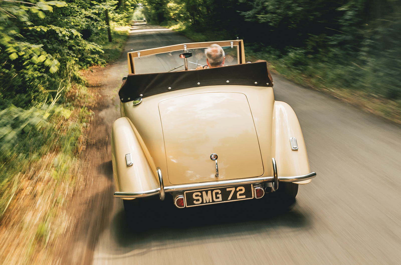 Classic & Sports Car – Bristol 400 drophead coupé: open season