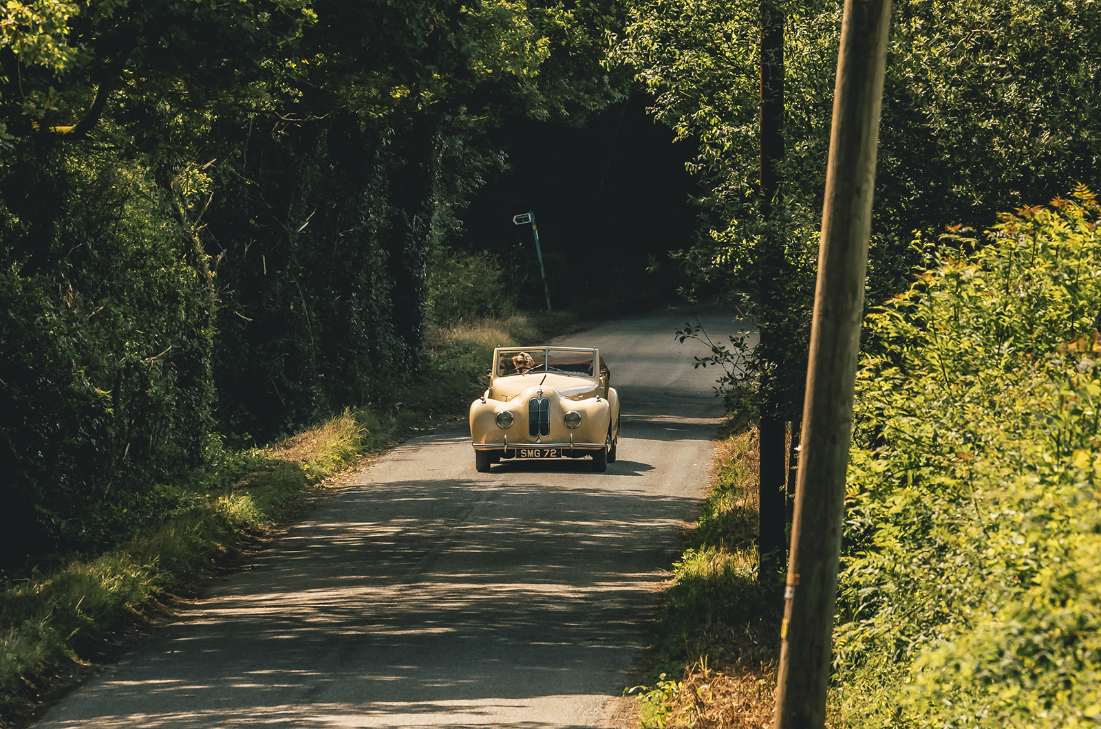 Classic & Sports Car – Bristol 400 drophead coupé: open season