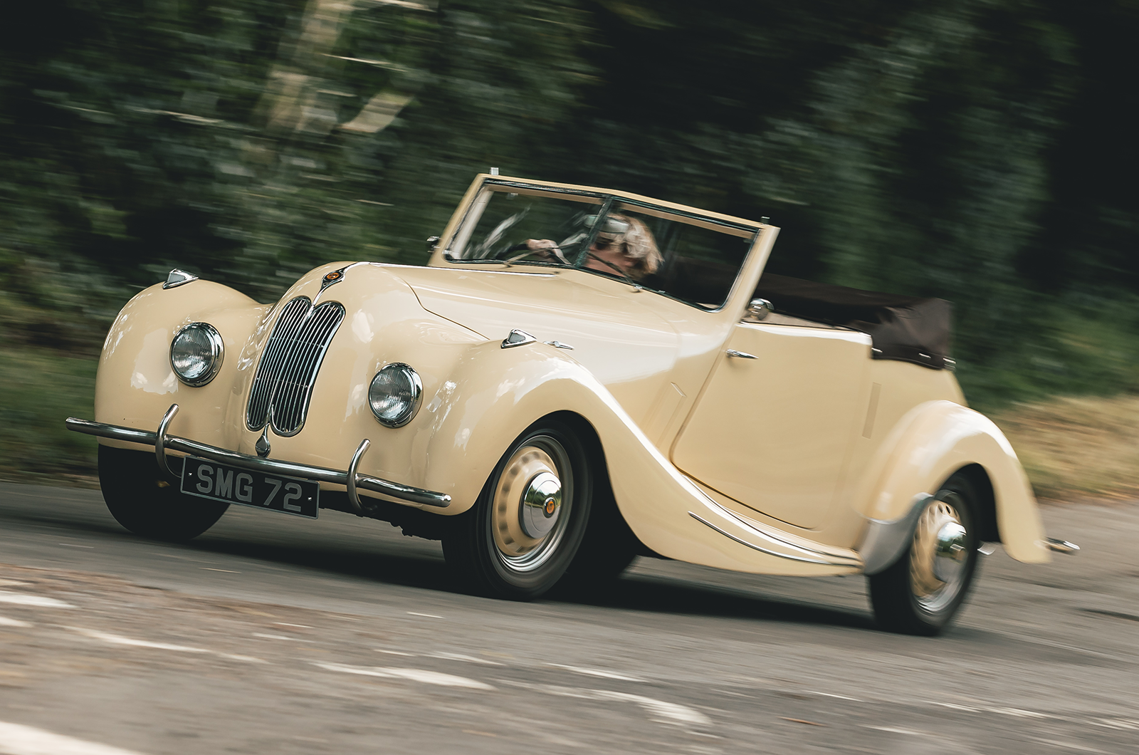 Classic & Sports Car – Bristol 400 drophead coupé: open season