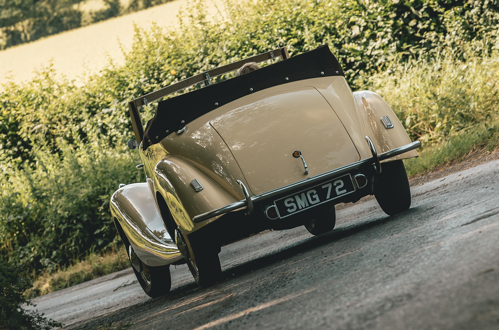 Classic & Sports Car – Bristol 400 drophead coupé: open season