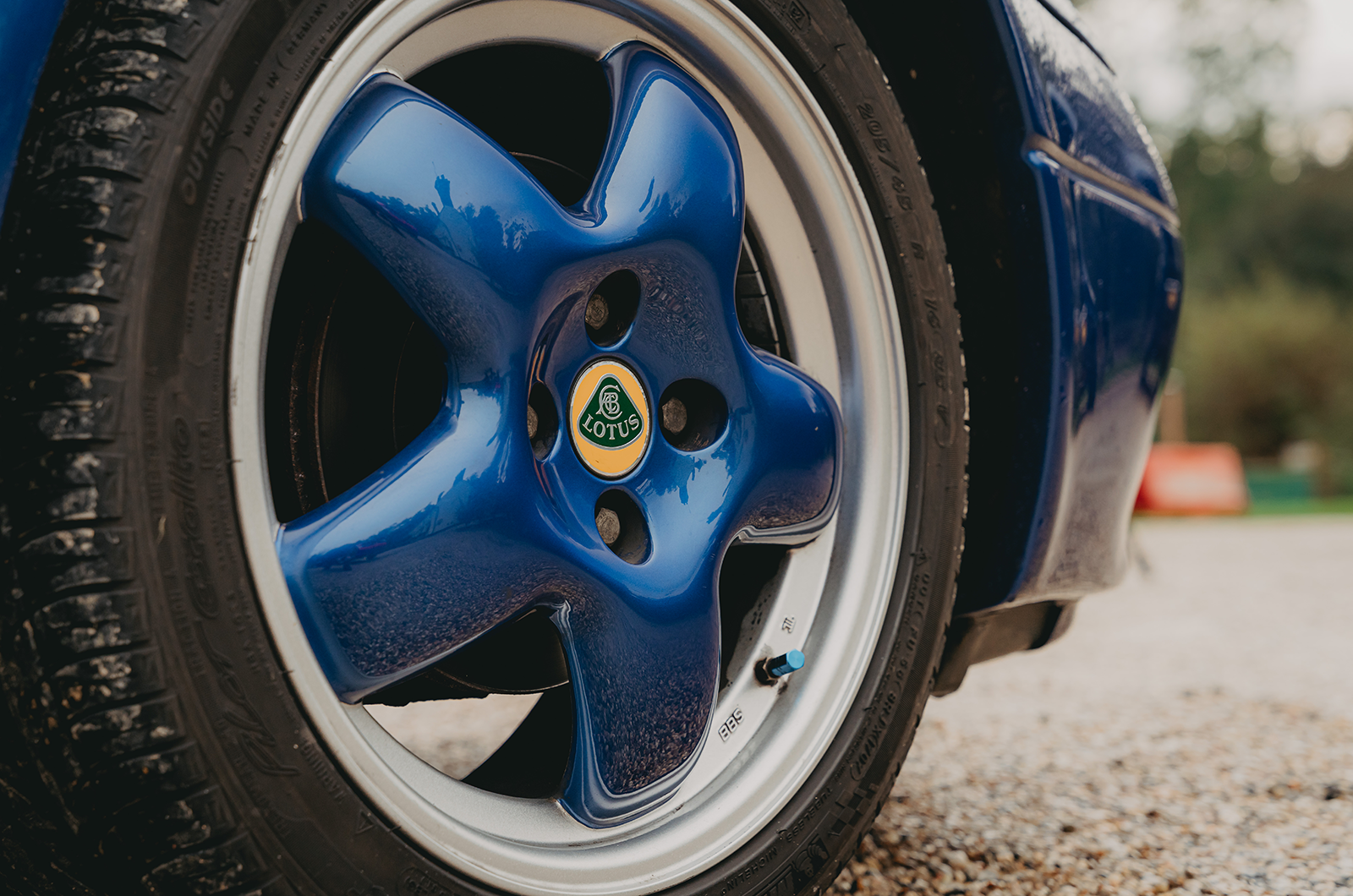 Classic & Sports Car – Lotus Elans vs Kia Elan: Hethel’s front-drive family