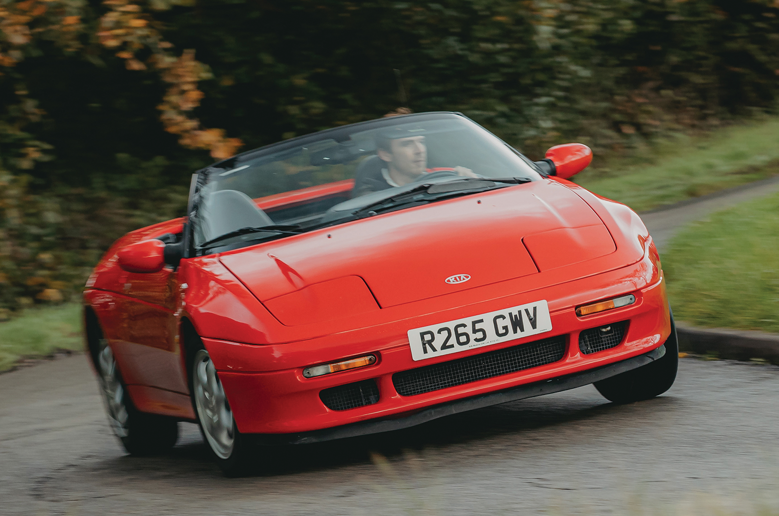 Classic & Sports Car – Lotus Elans vs Kia Elan: Hethel’s front-drive family