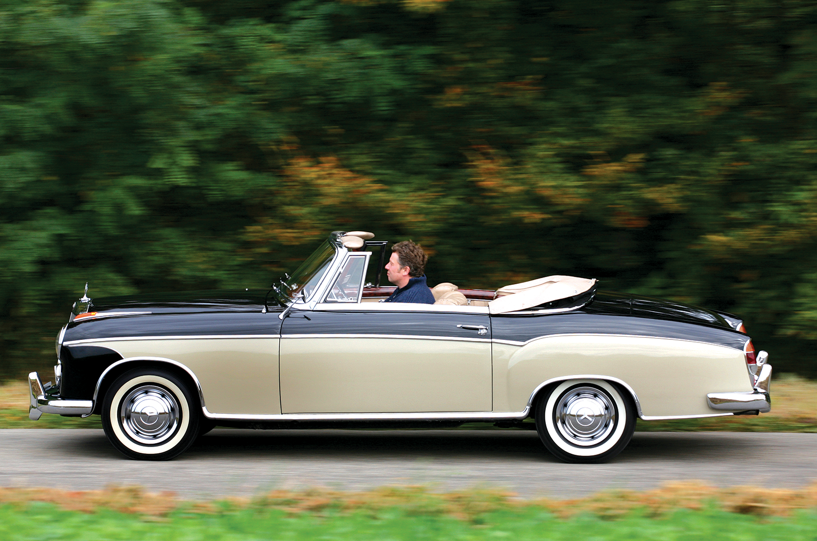 Classic & Sports Car – Mercedes-Benz 220S: Ponton perfection