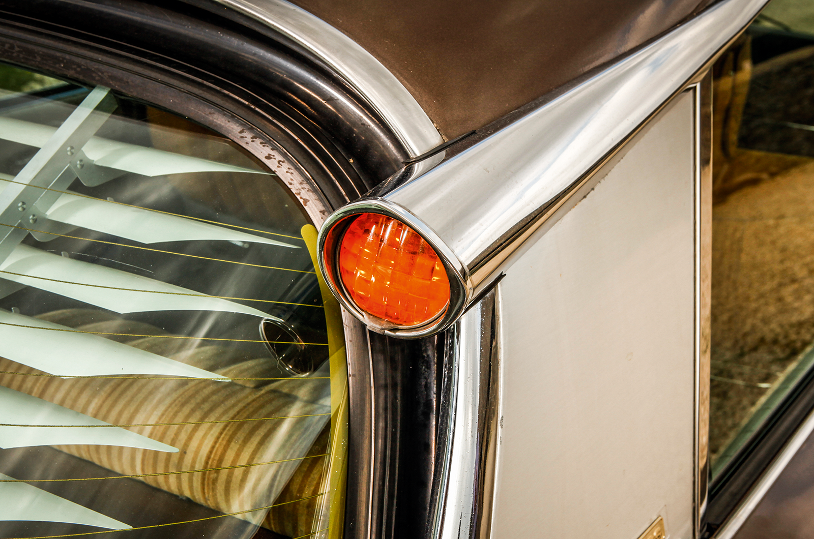 Classic & Sports Car – Triumph 2500PI vs Citroën DS23 vs Lancia 2000IE: fuel for thought