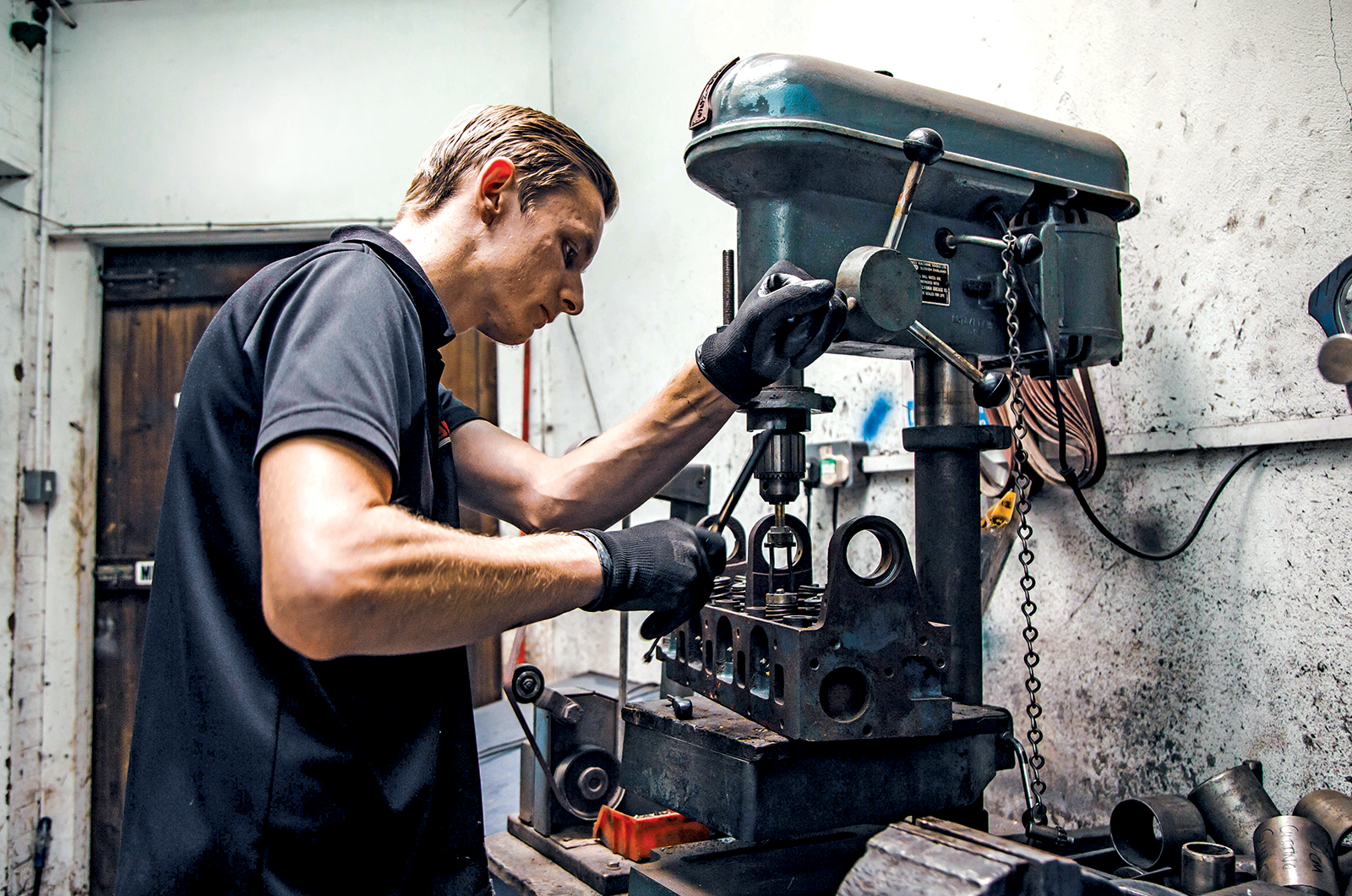 Classic & Sports Car – The specialist: Burton Power