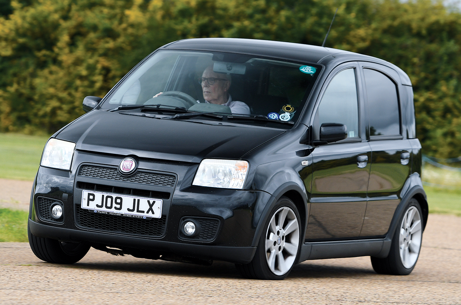 Classic & Sports Car – European Car of the Year at 60