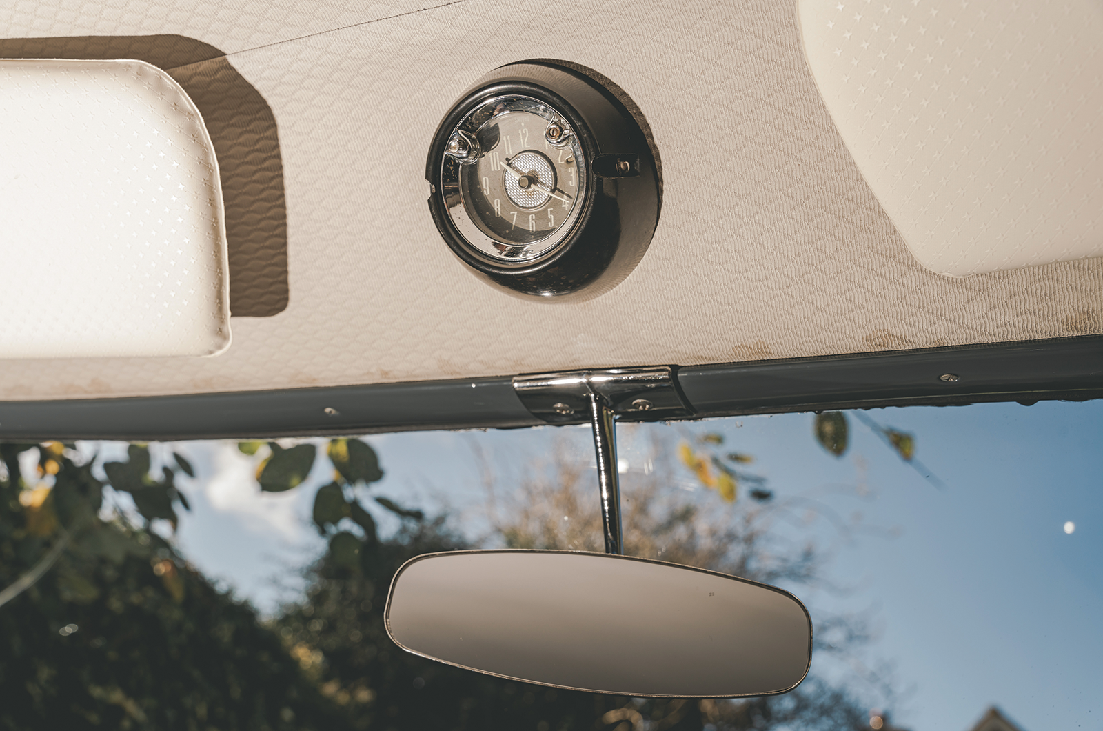 Classic & Sports Car – Ford Zephyr MkII Farnham estate: getting the wagon rolling