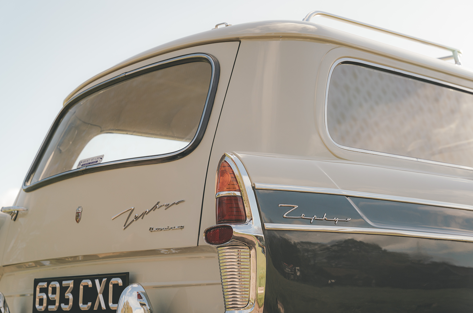 Classic & Sports Car – Ford Zephyr MkII Farnham estate: getting the wagon rolling