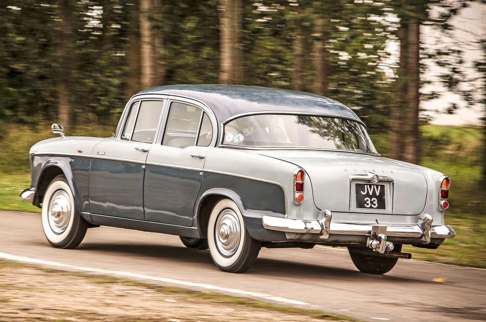 Classic & Sports Car – Standard Vanguard Sportsman vs Humber Hawk: Coventry’s middle class