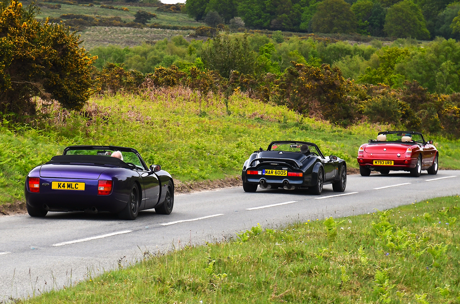 Classic & Sports Car – MG RV8 vs TVR Griffith vs Marcos Mantara: power to the people