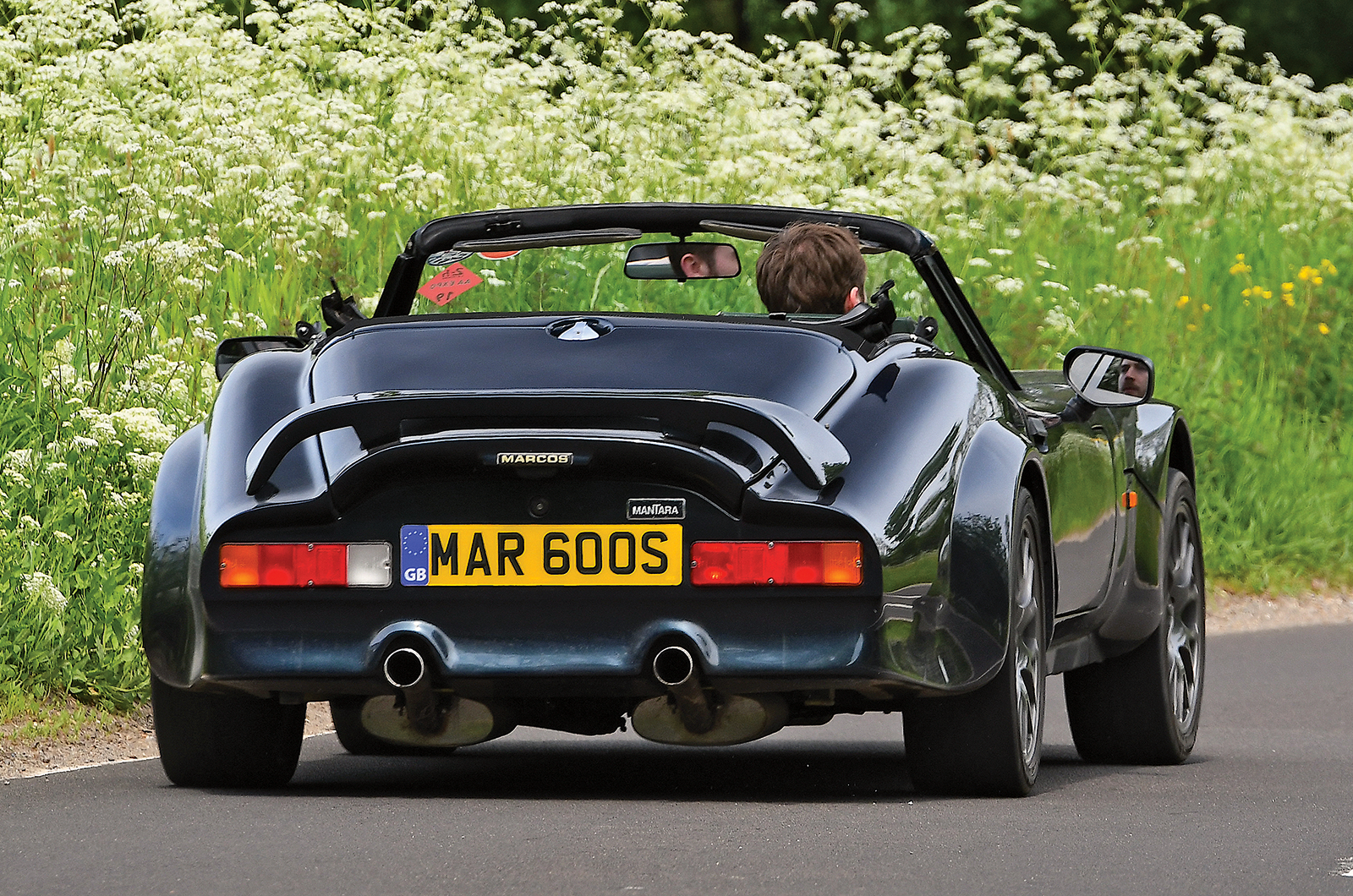 Classic & Sports Car – MG RV8 vs TVR Griffith vs Marcos Mantara: power to the people