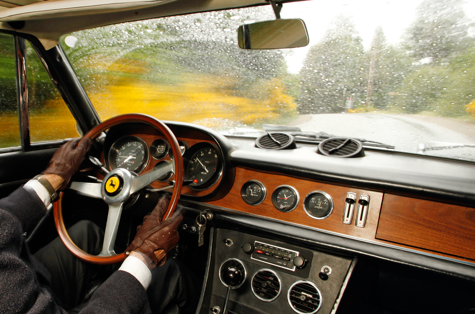 Classic & Sports Car – Ferrari 365GTC: Maranello’s forgotten masterpiece