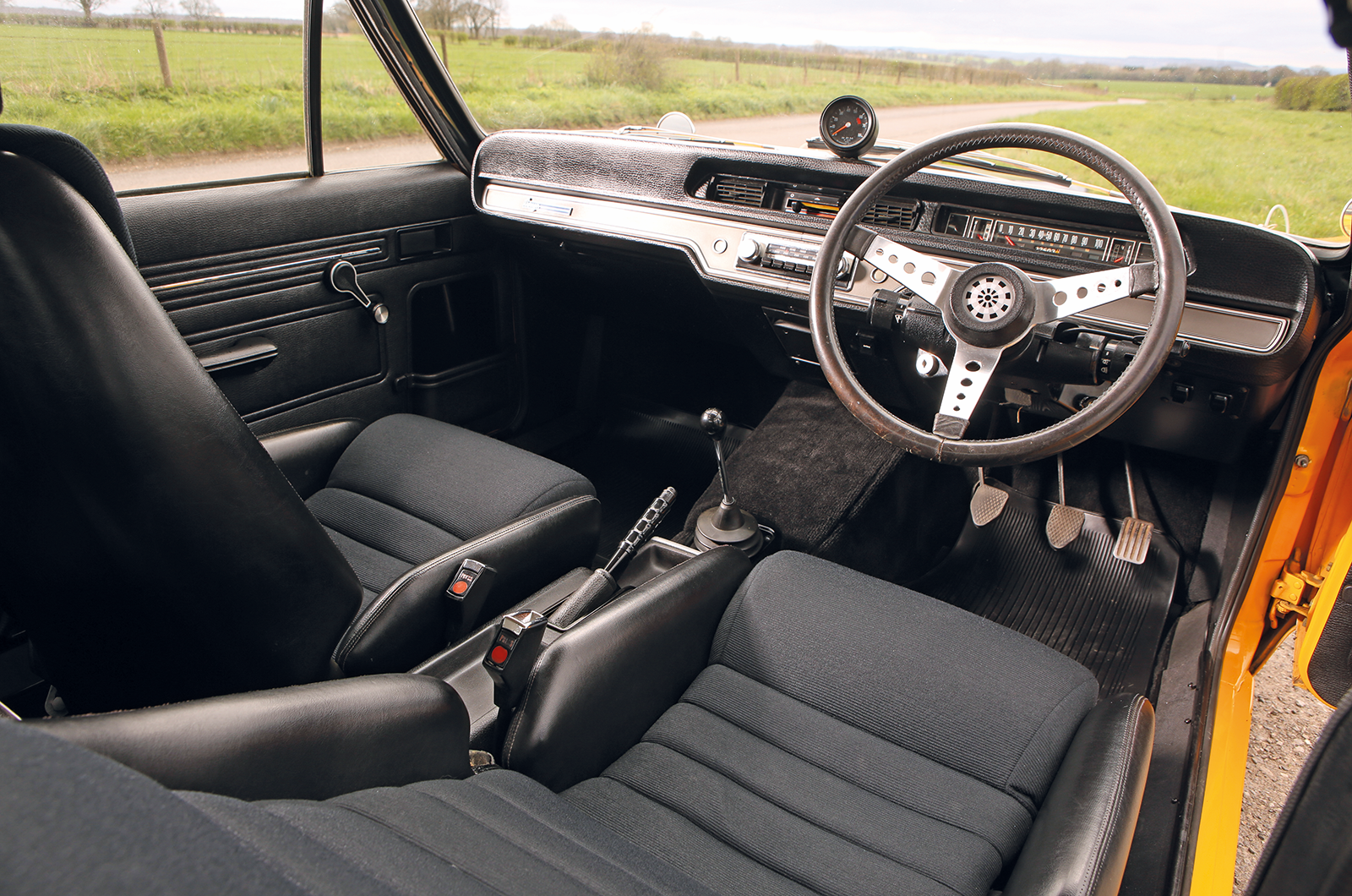 Classic & Sports Car – Ford Escort vs Hillman Avenger vs Vauxhall Firenza: hot hatch beaters