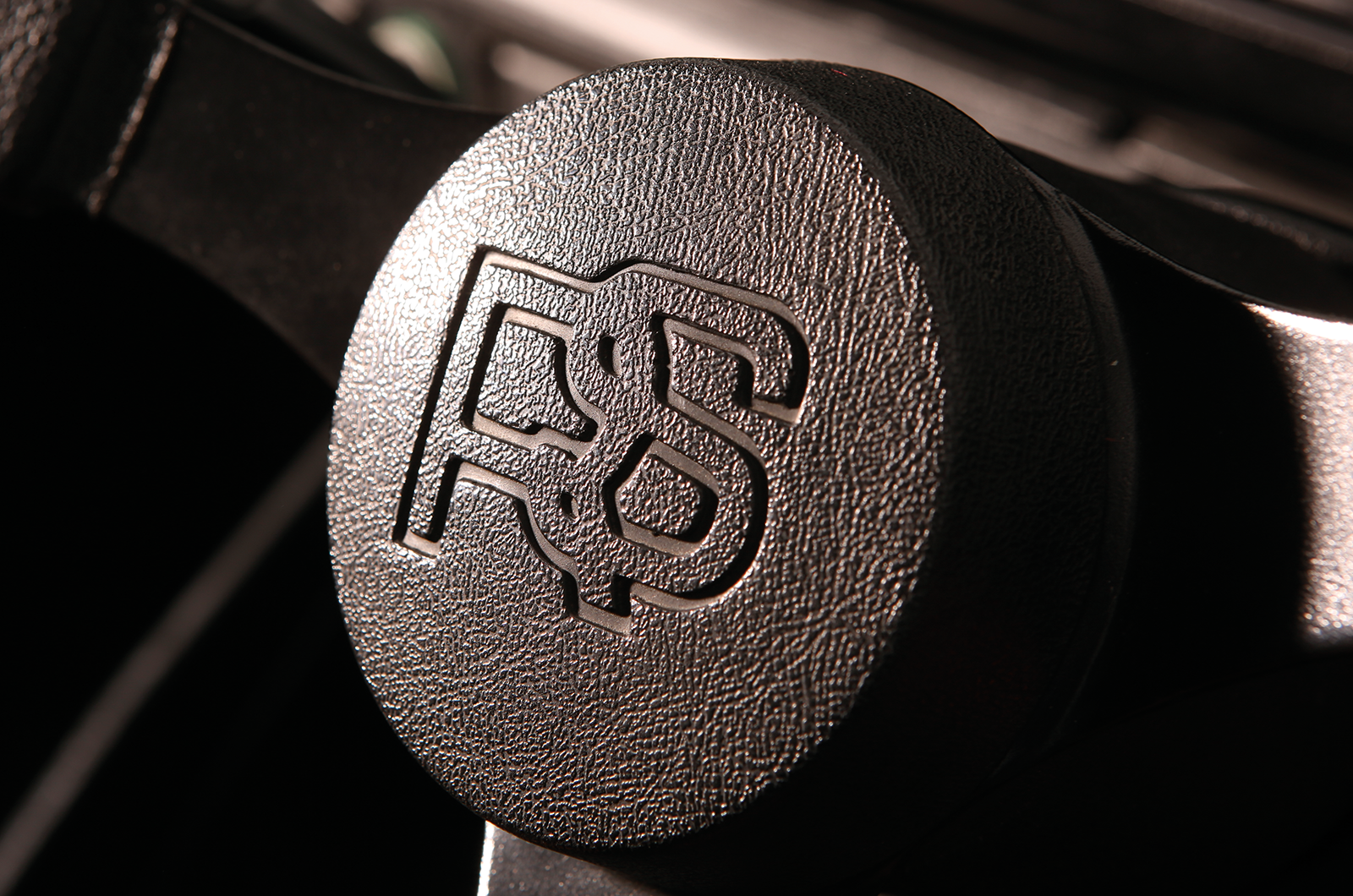 Classic & Sports Car – Ford Escort vs Hillman Avenger vs Vauxhall Firenza: hot hatch beaters