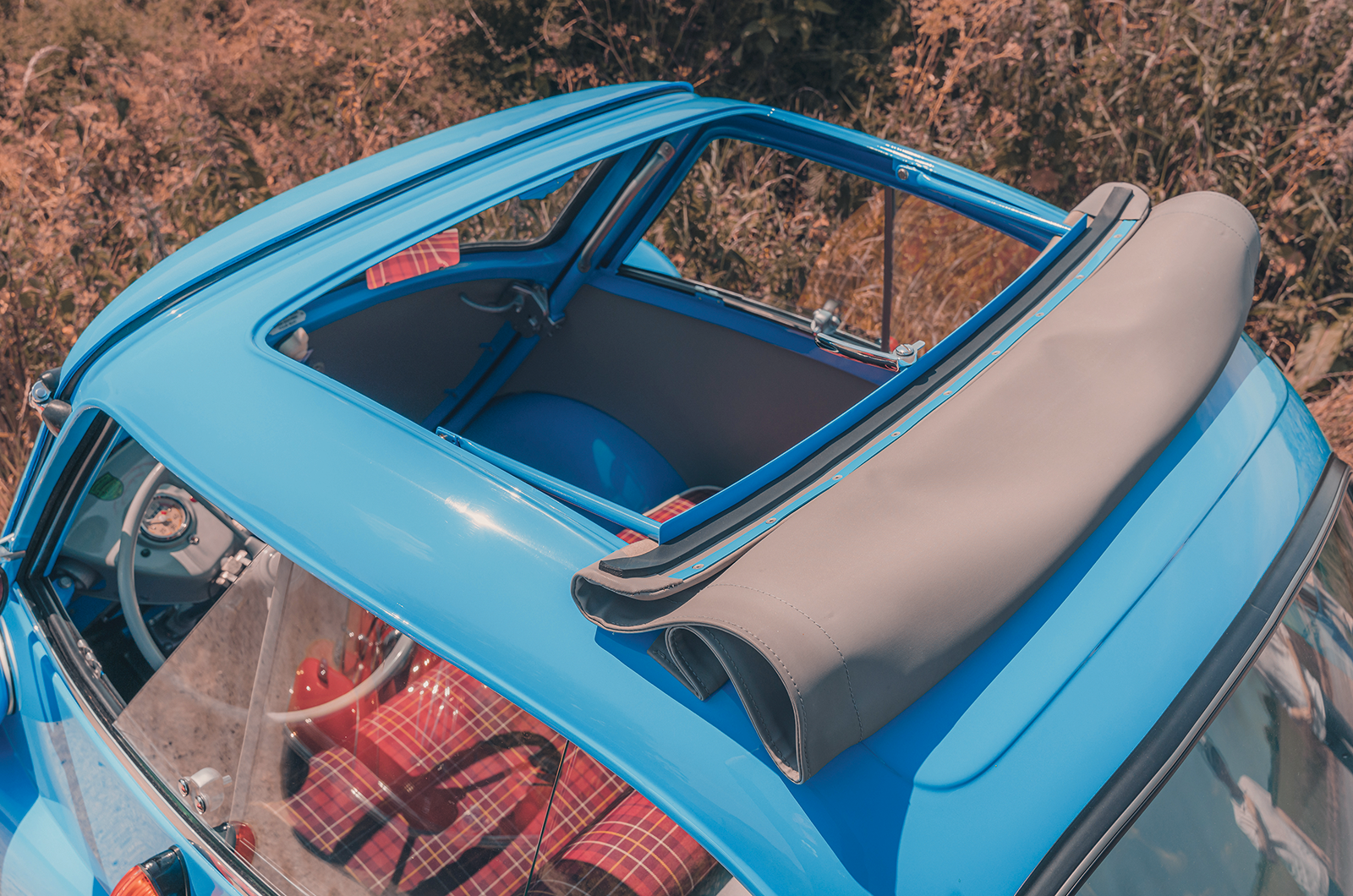 Classic & Sports Car – Isetta 300 and FMR KR200: meet the bubble-car king