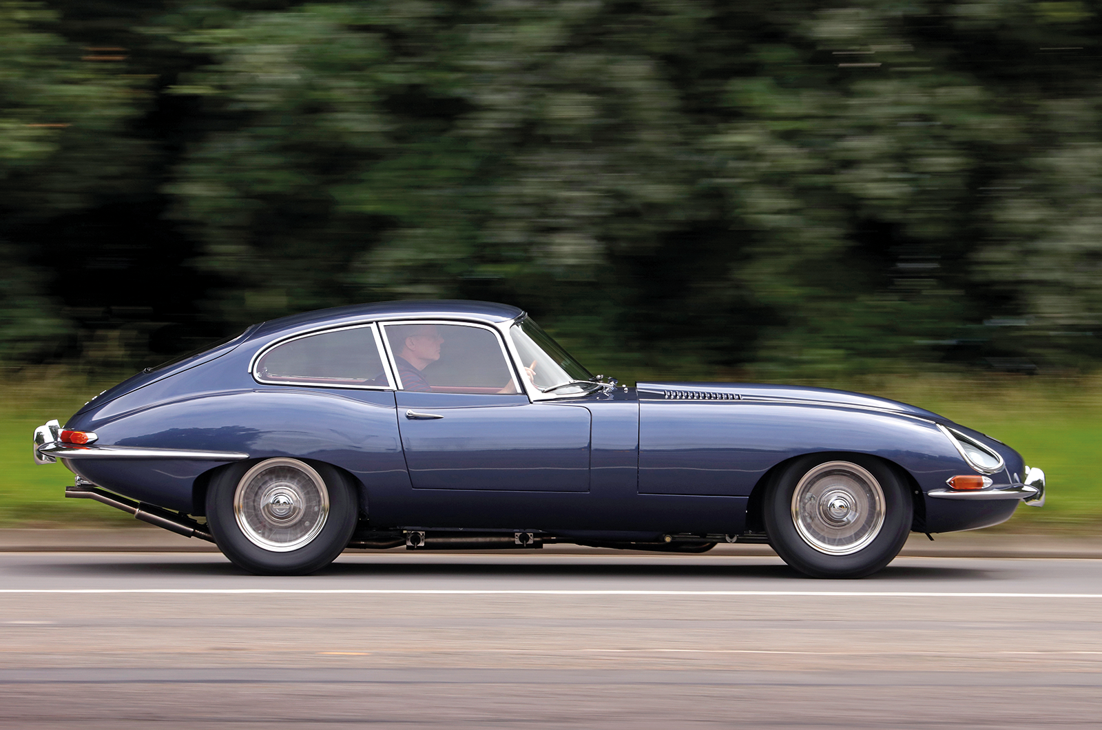 Classic & Sports Car – Jaguar E-type restoration: in at the deep end
