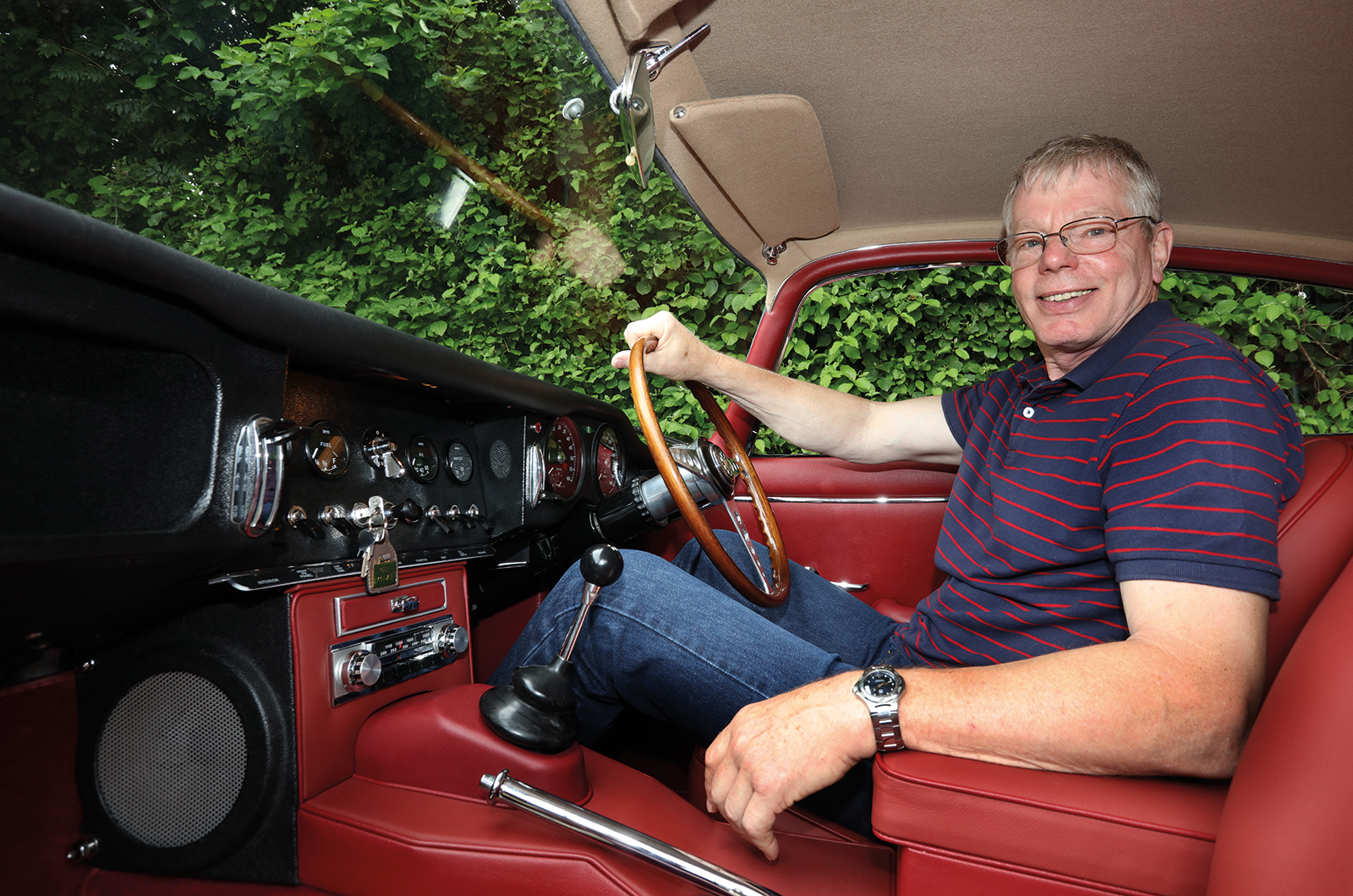 Classic & Sports Car – Jaguar E-type restoration: in at the deep end